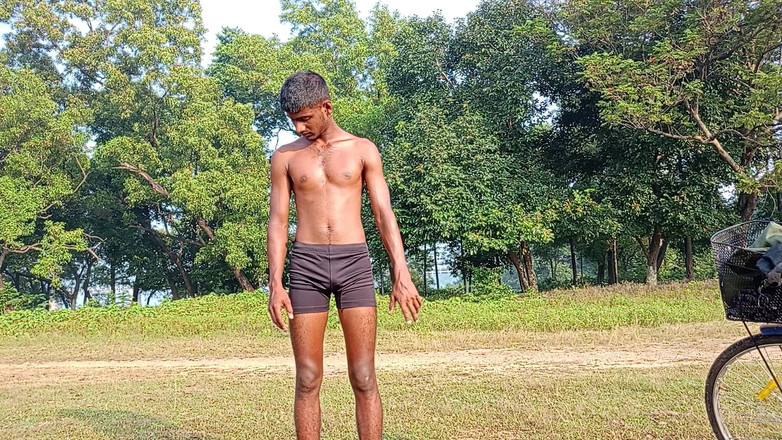 LinearOrnament35: Land Ko Lamba Karo Allenamento Karke