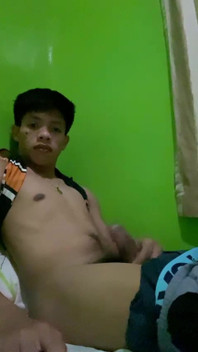 Filipino Twink Home Wank - Short Cut