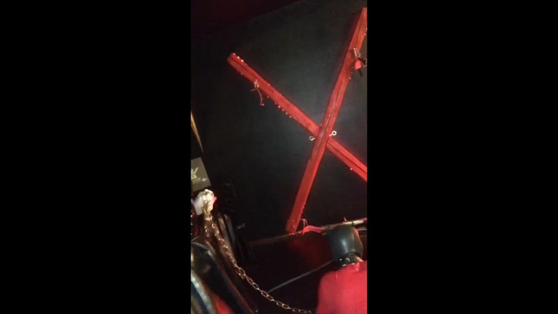Queen_of_BDSM: Il sogno di avere un vero cazzo