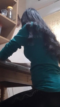 Ein dritter kam in unsere wohnung und fickt - lesbische illusion