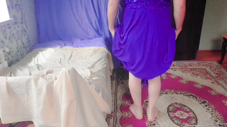 Kitty_Cross: Gorgeous Femboy Showing Legs in Shiny Leather Shorts