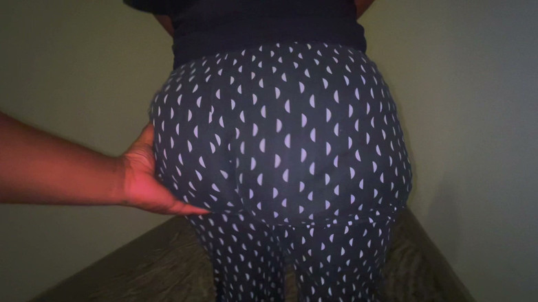 Dirty Diana Fetishes: Walking Down in My Pjs (pov)