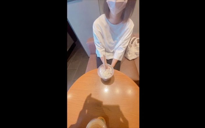 Japanese XOXO: Setelah minum teh di kafe dengan wanita cantik yang kutemui...