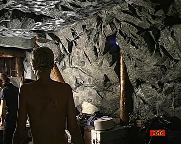 GGG John Thompson OLD STYLE: Ggg John Thompson - Gangbang-schlampen Blasen Mehrere Riesige Schwänze, Bukkake-gangbang