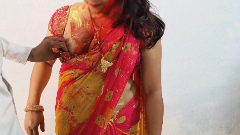 Happyhome: Wife Cheated Her Husband and Played Holi and Got Fucked...