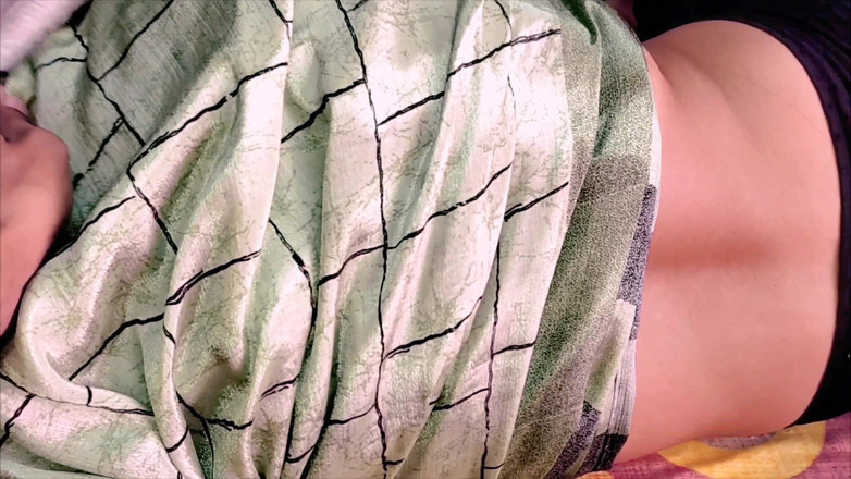 Sexykajalbhabhi: El sexo de la madrastra - la madrastra tuvo sexo con...