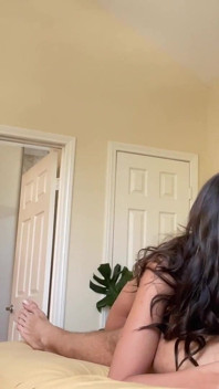 Perfect Teen Co-ed Sure Know How to Work a Big Cock