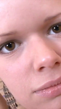 Tall & skinny teen smokes a cigarette (背が高くて痩せたティーンがタバコを吸う)