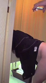 Imagens chocantes! Mulher casada, abertamente permitida, mergulha em um encontro de hotel selvagem que vai muito além dos limites