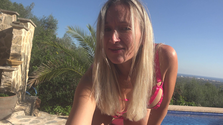 German amateur - 100% German hardcore videos: Tante semok rambut pirang ini nggak ngasih sedikitpun sperma hangatnya!