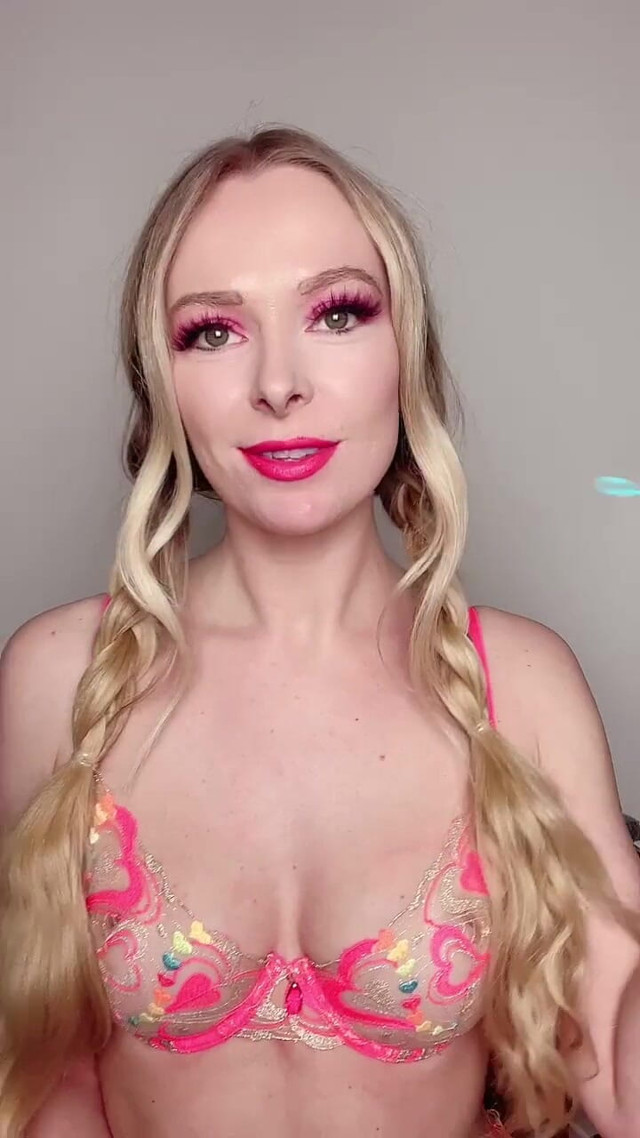 Please Vote for Me (Brea Rose)