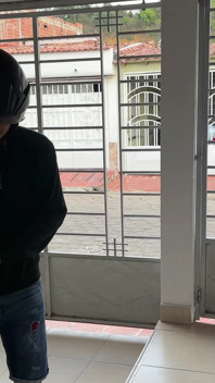Primesc un telefon de la cea mai bună prietenă sexy a mea pentru a o ridica pe motocicletă, vreau să o văd pentru că are un fund foarte frumos