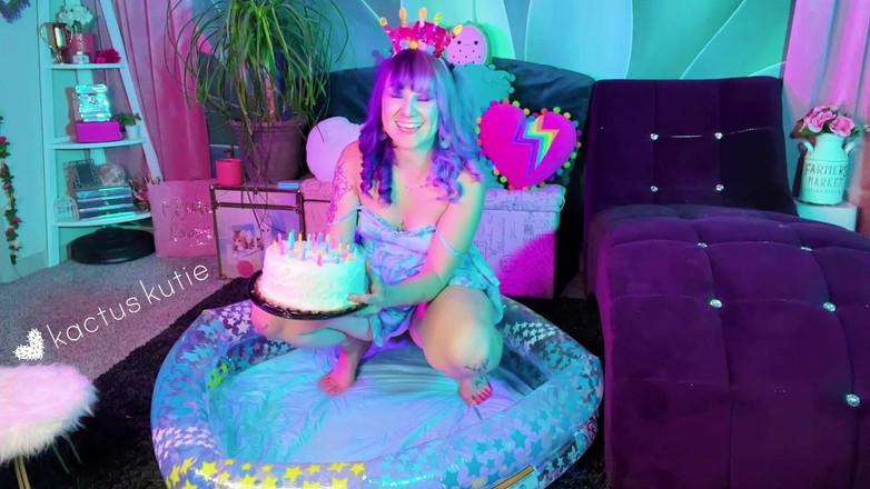 kactus kutie: Sikanie moich świec Bday Cake