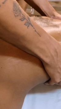 Neighbor Boy Had Great Hardcore Sex with Parosan Bhabhi in the Hotel and Sucked Her Boobs (hindi Audio)