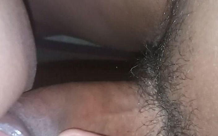 skkumari257: Sodomie indienne d’un mec qui baise sa sexy