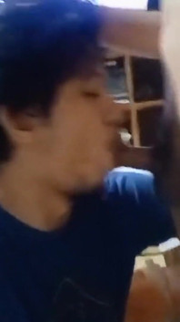 ดูดควยเพื่อนสนิทฉันจนน้ำแตกคาปาก