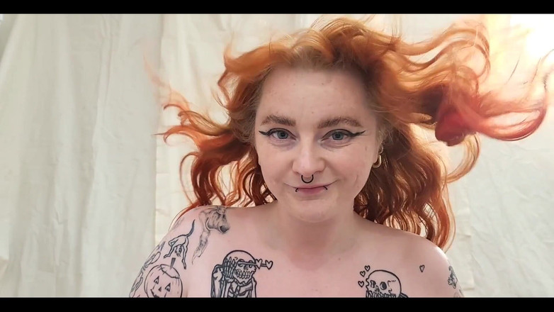 Bunny Royle: Je čas na víkendové uctívání mého šťavnatého tvaru a chlupaté jámy