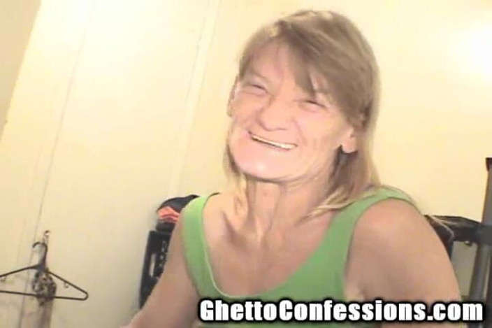 Ghetto Confessions: Getto babcia Gumjob dziwka Bigot Blowjob Geezer Chin Dziwka!