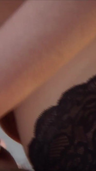 Güzel bir Fransız genç kız için ilk porno videosu