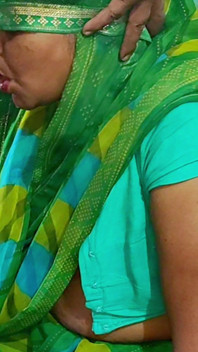Desi Hot Indian Bhabhi Fucked in Hindi Audio