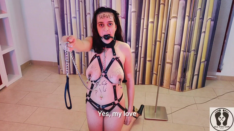 All You Can Fetish: Sacrificiu pentru datoria mea voi fi sclavul tău supus