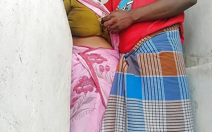 Priyanka314: Indian Desi Tamil Aunty Doggy Style