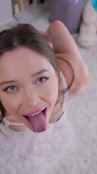 Kate Kuray: Jerk off on Me, Please!