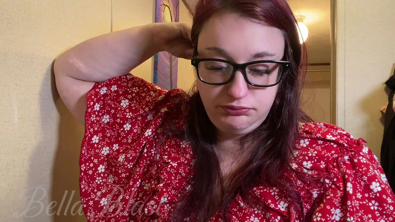 BellaBlast: 관음증 굴프, 통, 트림 클로즈업! 벨라 블라스트