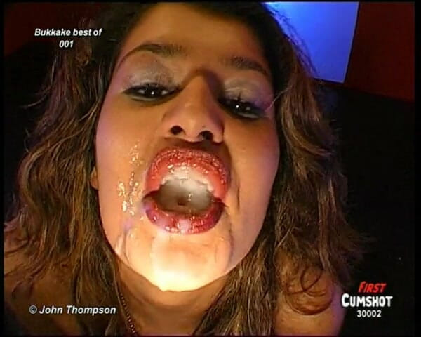 GGG John Thompson Studio: Ggg - John Thompson Full Service Slut