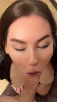 Come on, Cum in My Mouth! the Best Deepthroat Blowjob of My Life!