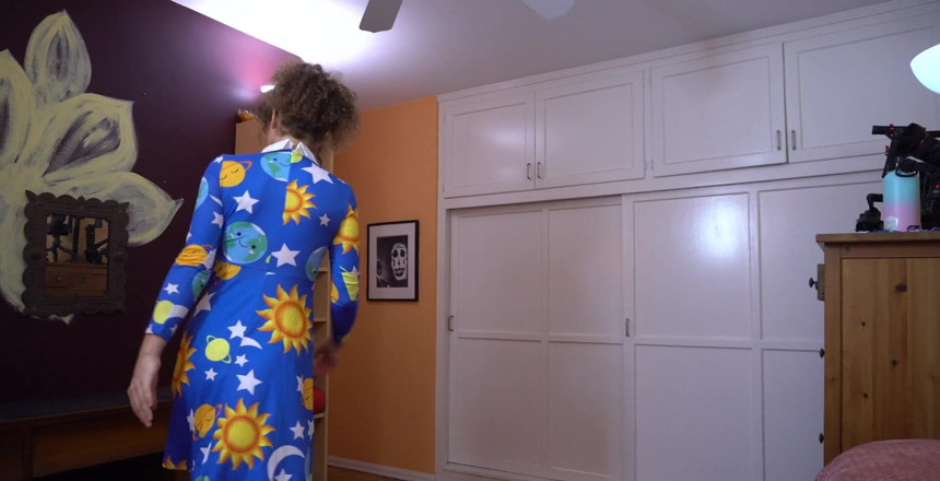 VibeWithMommy: JOI - Woman Only Family Reunion Part 2! the Stepsons Bedroom Becomes...