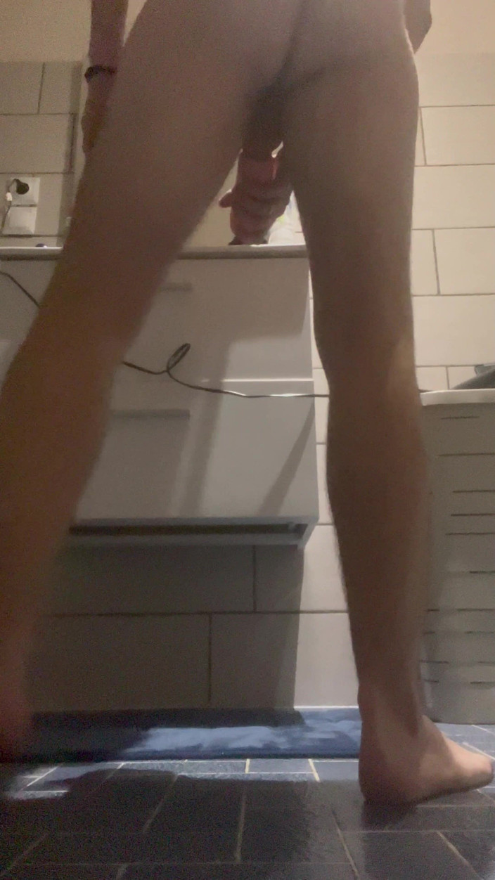 christophecamzzlo: Ben bir delik sevişiyorum