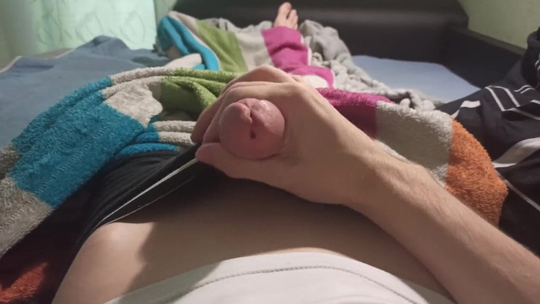 Pasha: 'S Ochtends besloot de man zich een beetje af te...