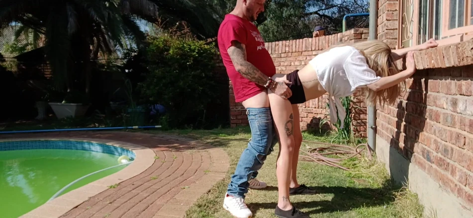 Bigjoefuckalott: La vicina della porta accanto