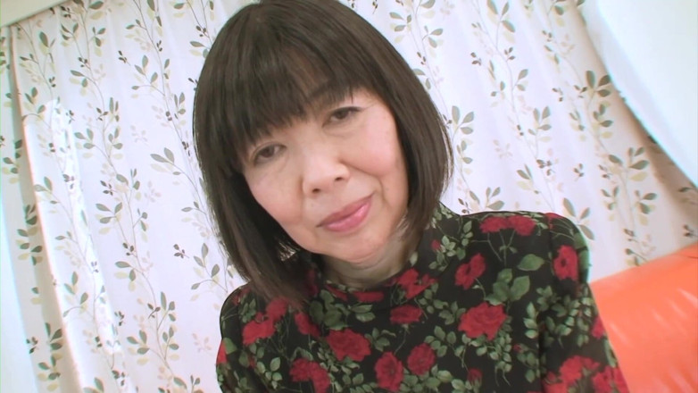 Asian Mature Climax: Hitachi maakt deze gilf gek