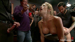 Public Disgrace by Kink: Verbrechen zerstört