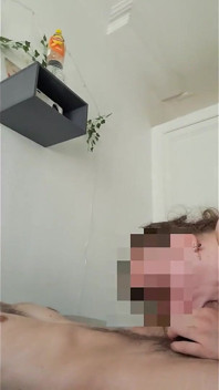 Чувственный трах молодой пары в любительском видео