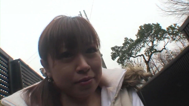 Japan Lust: 恥ずかしがり屋で好奇心旺盛な日本の十代の中出し