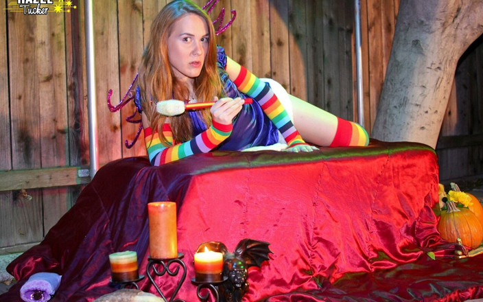 Hazel Tucker: Szczęśliwego Halloween!