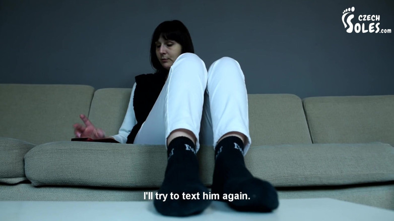 Czech Soles - foot fetish content: Kaki mengurut ibu tirinya, sudut pandangan pertama