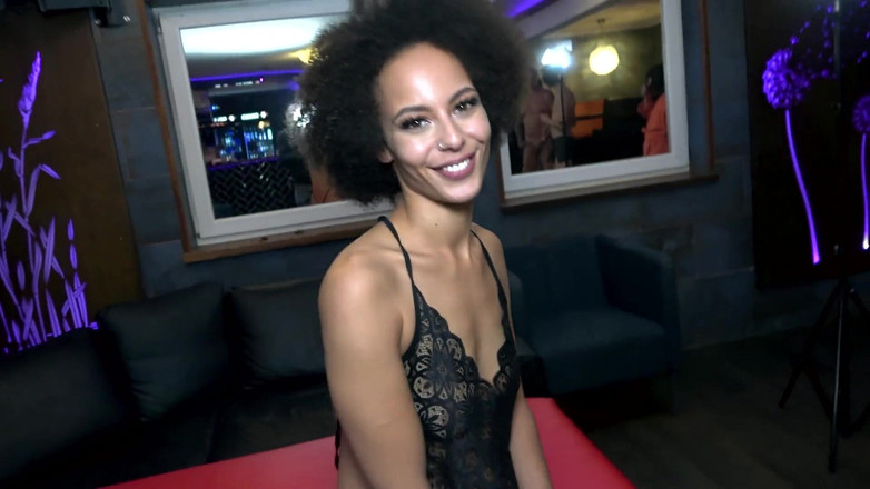 Andy Star: गर्भावस्था कंपनी हम हैम्बर्ग में आपकी पत्नी की सामूहिक चुदाई भी करेंगे