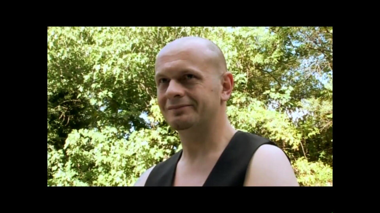 FM Video VOD: Серебряная Азия в: Азия и члены клуба — (оригинальный полный фильм в нецензурированном виде)