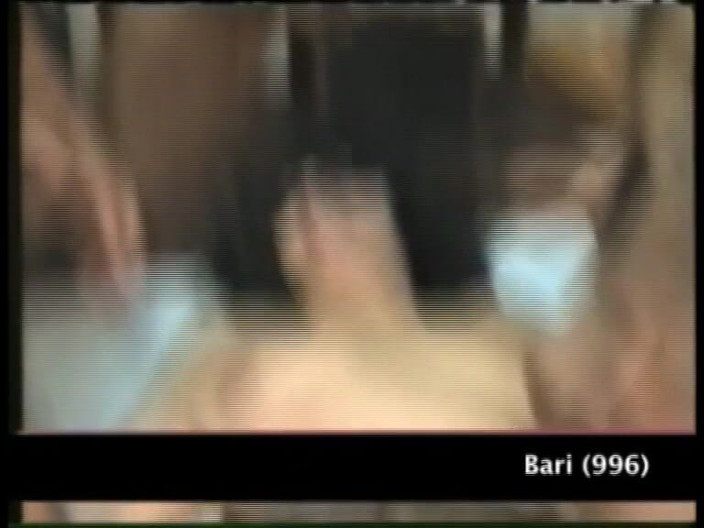 90's Italian Amateur: Sexo amateur italiano de los 90 con gente ordinaria enmascarada # 2