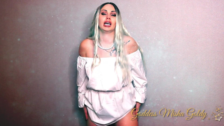 Goddess Misha Goldy: Du bist süchtig danach, von mir benutzt und entleert zu...
