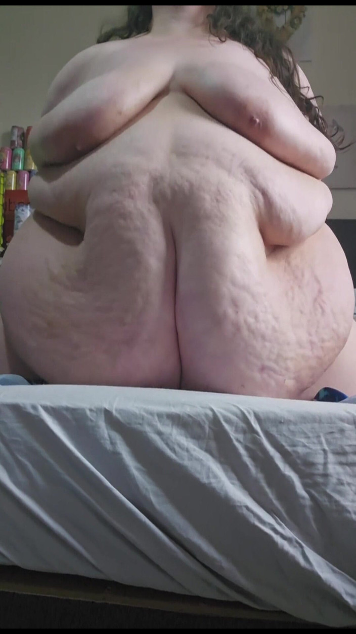 SSBBWLadyBrads: SSBBW Velké břicho Chvěje hluková postel