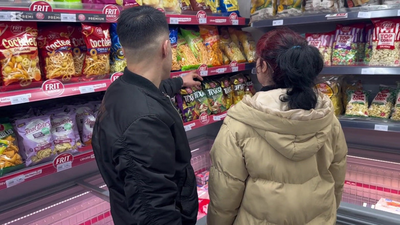GiovanniXL: Het meisje uit de supermarkt grijpt me bij de raap