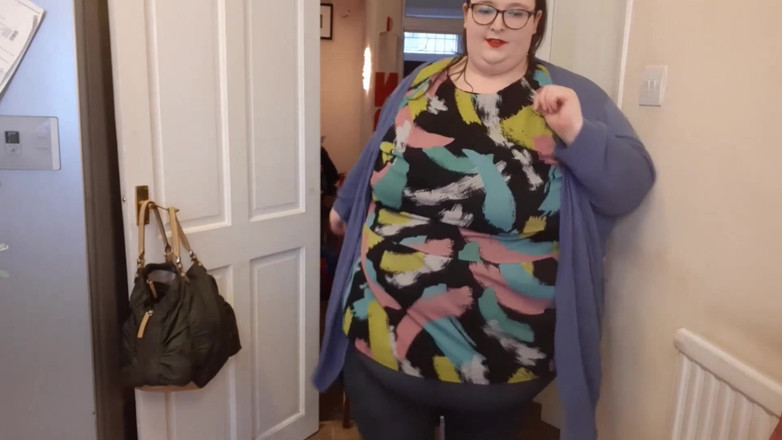 SSBBWLadyBrads: Weigh in after cake stuffing big gains