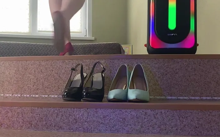 VikkiGeorgia: Shoes Show