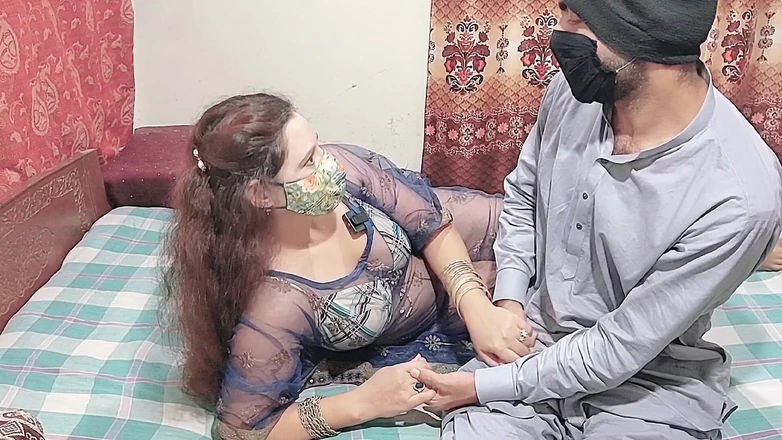 Pakistani CoupleX: Wife Surprised Her Husband by Telling Him About Her Pregnancy...