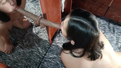 OniSoi: Koreli Kadın Aynanın Önünde Sakso Çekiyor